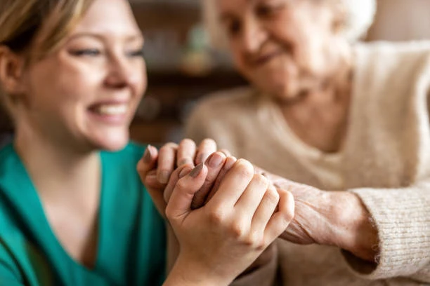 Cuidados de enfermagem para alzheimer no Paraná